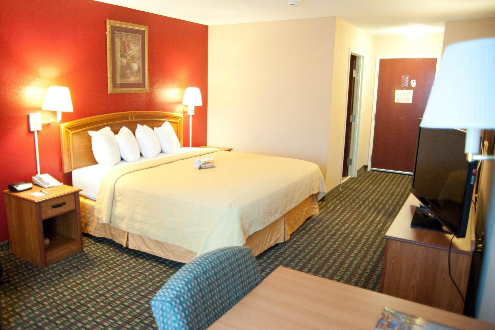 Quality Inn & Suites Airport Остин Номер фото